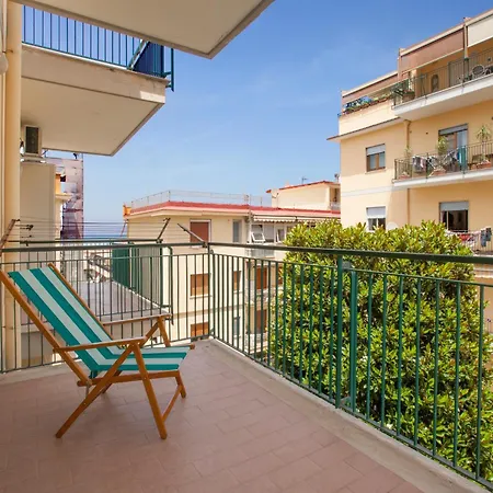 Apartament Sorrentovibes - New Family 3 Bedrooms House In